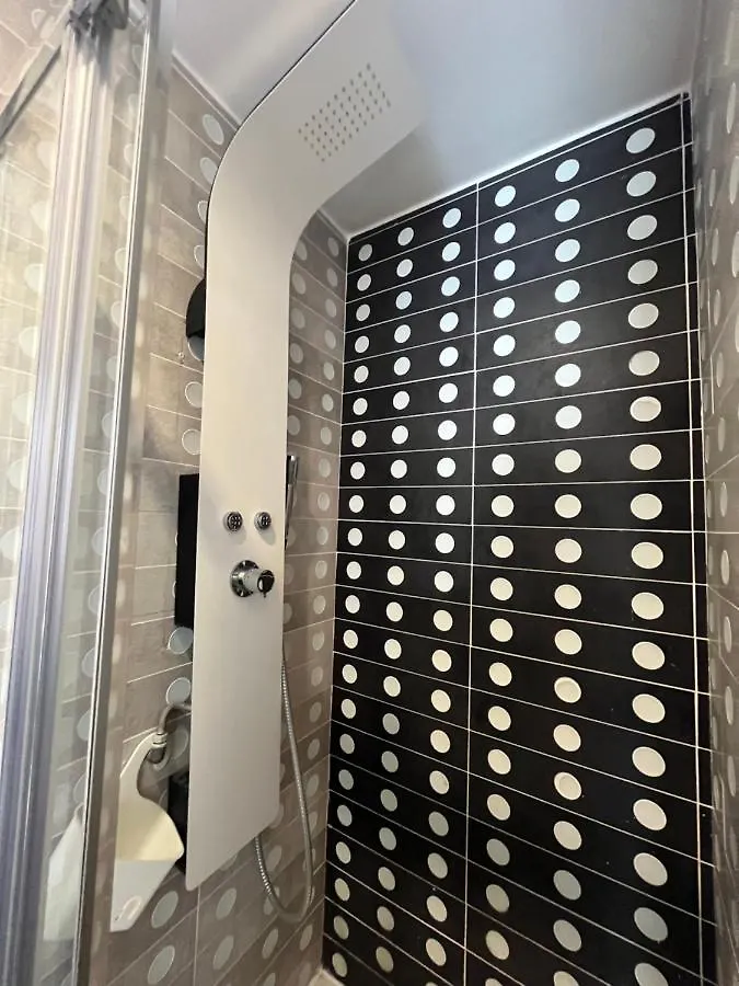 Appartement 4 Personnes, Aeroport Marseille Marignane 0*,