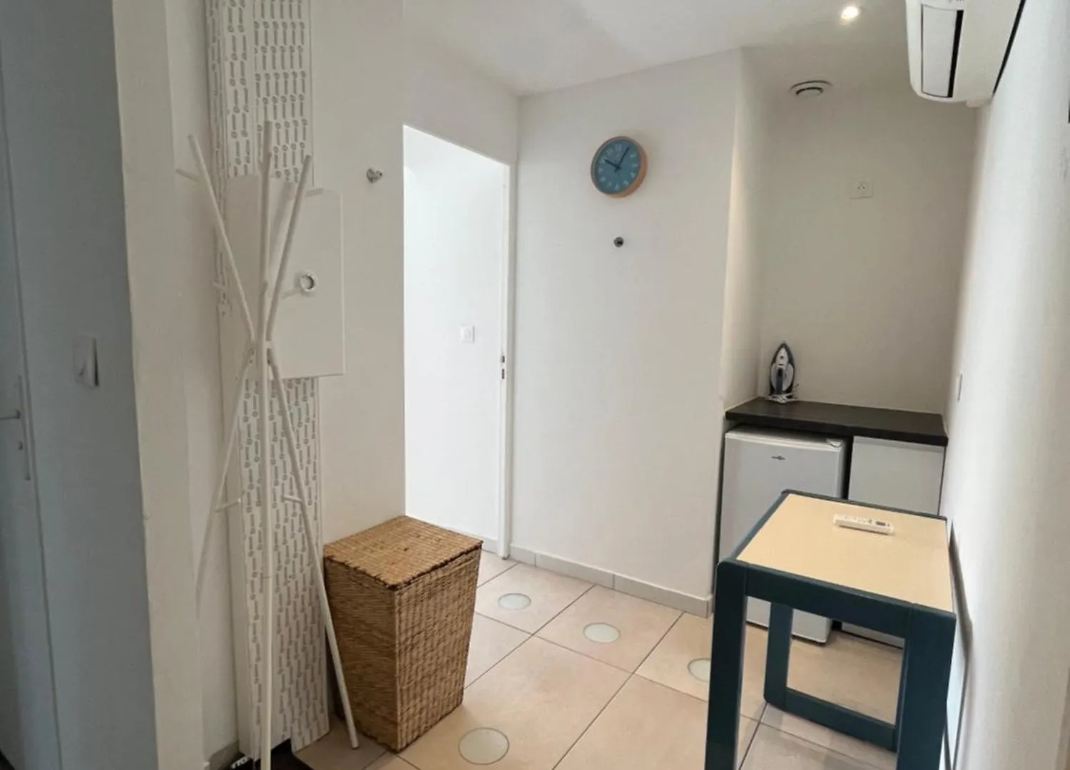 Appartement 4 Personnes, Aeroport Marseille Marignane Lägenhet