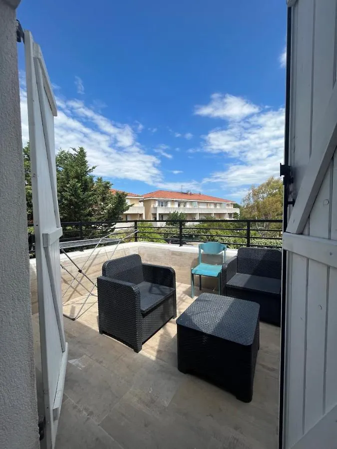 Appartement 4 Personnes, Aeroport Marseille Marignane